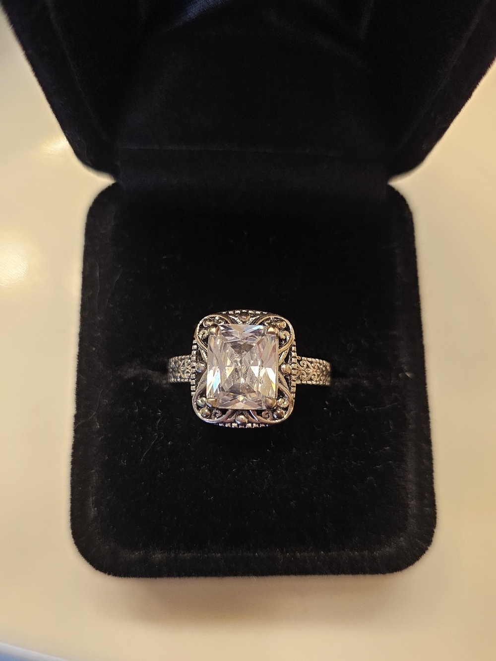 Vintage-Inspired Silver Ring with Clear Cushion-Cut Stone
